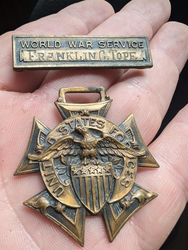 World War Service medal — Franklin C. Tope